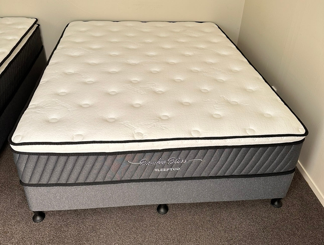 Queen Size Bed Euro Top-SOLD OUT