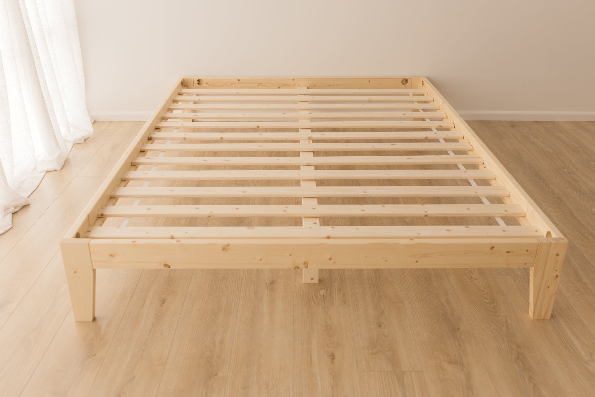 King platform wooden bed frame